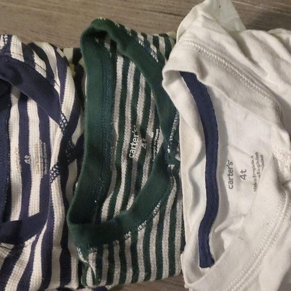 ๐ Carter's | Bundle of Toddler Long-Sleeved Tees | 4t - Picture 2 of 4